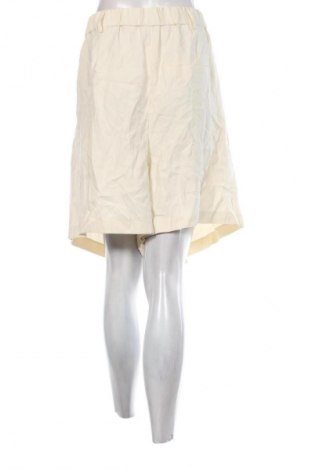 Γυναικείο κοντό παντελόνι Kiabi, Μέγεθος 4XL, Χρώμα Κίτρινο, Τιμή 6,99 €