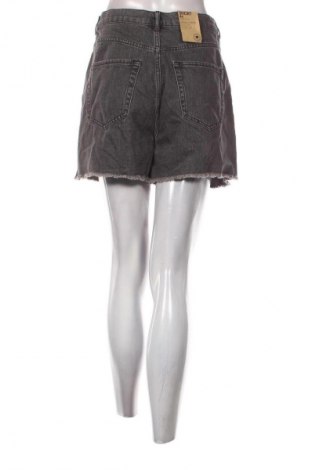 Γυναικείο κοντό παντελόνι Kiabi, Μέγεθος XL, Χρώμα Γκρί, Τιμή 9,99 €