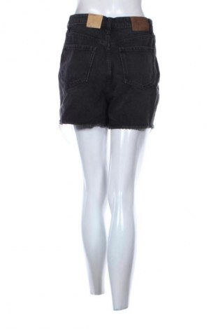 Dámské kraťasy  Kiabi, Velikost M, Barva Šedá, Cena  239,00 Kč