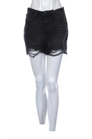 Dámské kraťasy  Kiabi, Velikost M, Barva Šedá, Cena  239,00 Kč