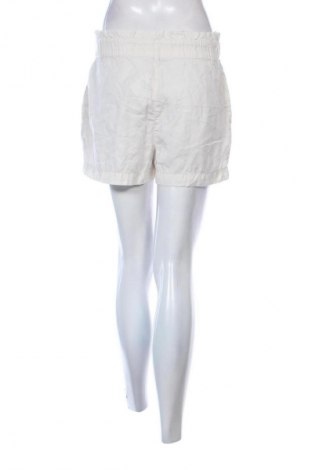 Női rövidnadrág Lefties, Méret M, Szín Ekrü
, Ár 4 132 Ft