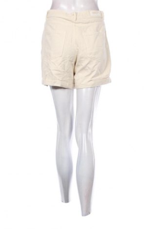 Damskie szorty ONLY, Rozmiar S, Kolor Beżowy, Cena 37,99 zł