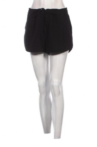 Γυναικείο κοντό παντελόνι ONLY, Μέγεθος L, Χρώμα Μαύρο, Τιμή 10,00 €