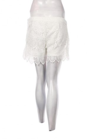 Női rövidnadrág Page One, Méret M, Szín Fehér, Ár 2 539 Ft