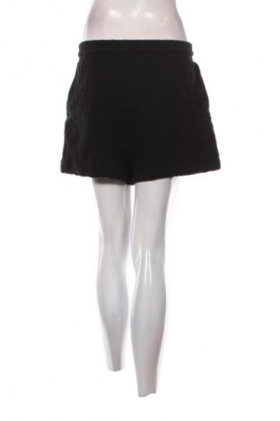 Pantaloni scurți de femei Reserved, Mărime S, Culoare Negru, Preț 52,13 Lei