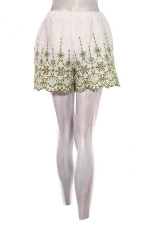 Női rövidnadrág SHEIN, Méret M, Szín Fehér, Ár 2 499 Ft