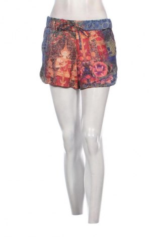 Dámské kraťasy  Stradivarius, Velikost L, Barva Vícebarevné, Cena  275,00 Kč