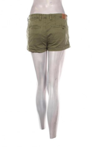 Damen Shorts Superdry, Größe M, Farbe Grün, Preis € 39,00