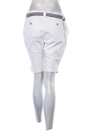 Pantaloni scurți de femei Tom & Rose, Mărime XL, Culoare Alb, Preț 68,10 Lei