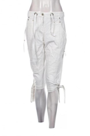 Дамски къс панталон Unbranded, Размер L, Цвят Бял, Цена 6,64 €