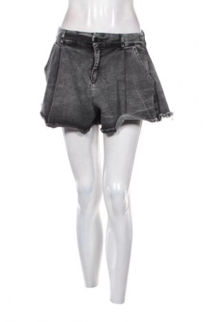 Γυναικείο κοντό παντελόνι Unbranded, Μέγεθος S, Χρώμα Γκρί, Τιμή 10,00 €