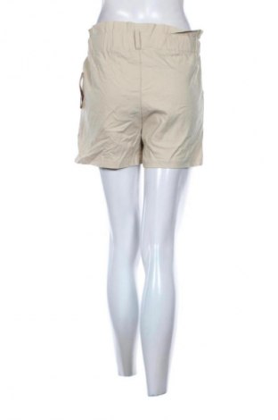 Дамски къс панталон Unbranded, Размер M, Цвят Бежов, Цена 7,15 €