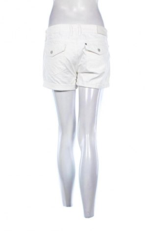 Damen Shorts H&M, Größe L, Farbe Weiß, Preis € 10,99