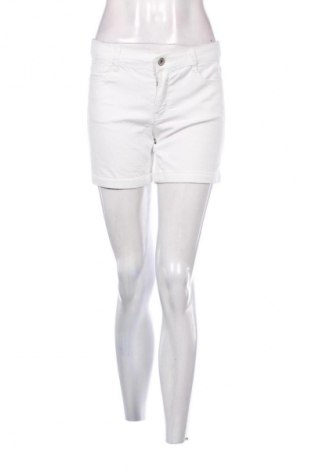 Дамски къс панталон Yessica, Размер M, Цвят Бял, Цена 6,64 €