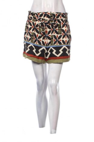 Γυναικείο κοντό παντελόνι Zara, Μέγεθος M, Χρώμα Πολύχρωμο, Τιμή 9,99 €