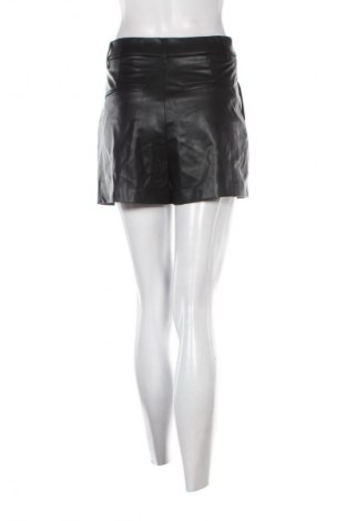 Damen Shorts Zara, Größe S, Farbe Schwarz, Preis 10,99 €