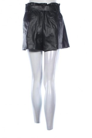 Női rövidnadrág Zara, Méret M, Szín Fekete, Ár 4 132 Ft
