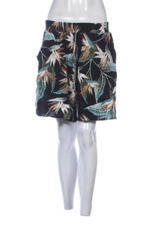 Damen Shorts Zeva, Größe M, Farbe Mehrfarbig, Preis € 9,99