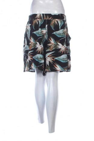 Damen Shorts Zeva, Größe M, Farbe Mehrfarbig, Preis € 9,99
