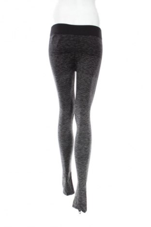 Dámské legíny  H&M, Velikost M, Barva Vícebarevné, Cena  368,00 Kč