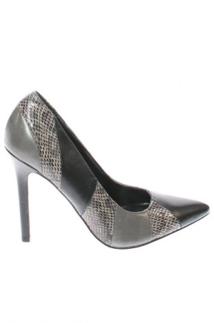 Női cipők Bata, Méret 37, Szín Szürke, Ár 23 967 Ft