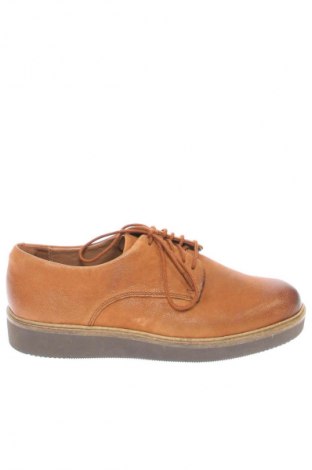 Încălțăminte de damă Clarks, Mărime 37, Culoare Maro, Preț 597,60 Lei