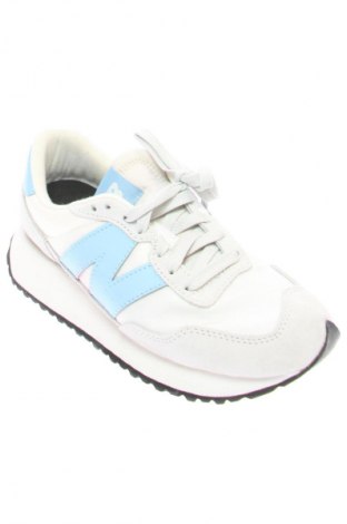 Дамски обувки New Balance, Размер 39, Цвят Многоцветен, Цена 84,00 €