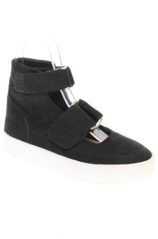 Încălțăminte de damă Reserved, Mărime 36, Culoare Negru, Preț 136,00 Lei