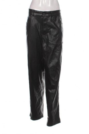 Дамски панталон Bershka, Размер L, Цвят Черен, Цена 9,20 €