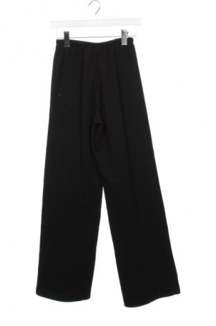 Дамски панталон Bershka, Размер XS, Цвят Черен, Цена 8,69 €