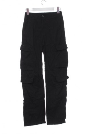 Női nadrág Bershka, Méret XS, Szín Fekete, Ár 3 819 Ft