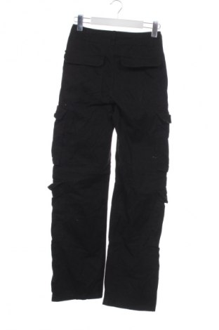 Női nadrág Bershka, Méret XS, Szín Fekete, Ár 3 819 Ft