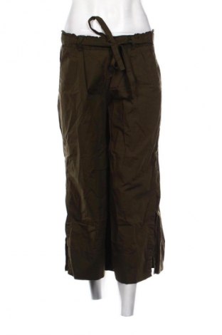 Dámske nohavice Bershka, Veľkosť M, Farba Zelená, Cena  14,77 €