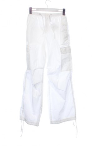 Дамски панталон Bershka, Размер XS, Цвят Бял, Цена 14,82 €