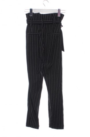 Damskie spodnie Bershka, Rozmiar XXS, Kolor Kolorowy, Cena 80,38 zł