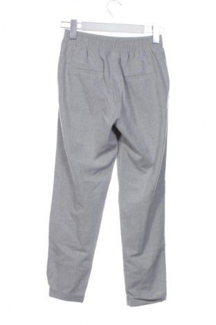 Γυναικείο παντελόνι Bershka, Μέγεθος XXS, Χρώμα Γκρί, Τιμή 15,00 €