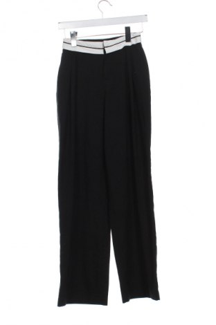 Dámské kalhoty  Bershka, Velikost XXS, Barva Černá, Cena  418,00 Kč