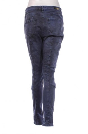 Damenhose Betty Barclay, Größe M, Farbe Mehrfarbig, Preis 10,99 €