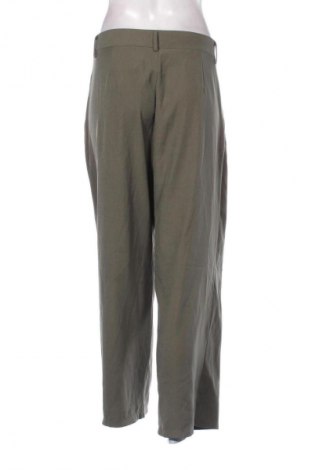 Γυναικείο παντελόνι DAZY, Μέγεθος M, Χρώμα Πράσινο, Τιμή 14,77 €