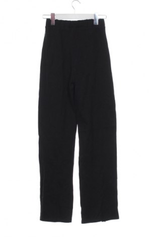Γυναικείο παντελόνι Gina Tricot, Μέγεθος XS, Χρώμα Μαύρο, Τιμή 6,99 €