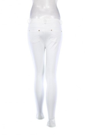 Pantaloni de femei Golddigga, Mărime S, Culoare Alb, Preț 78,20 Lei