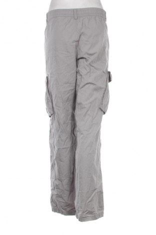 Damenhose H&M Divided, Größe L, Farbe Grau, Preis € 9,99