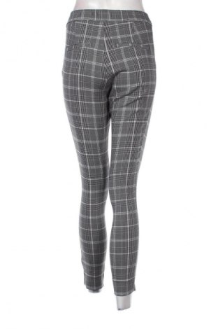 Pantaloni de femei Hollister, Mărime M, Culoare Multicolor, Preț 36,99 Lei