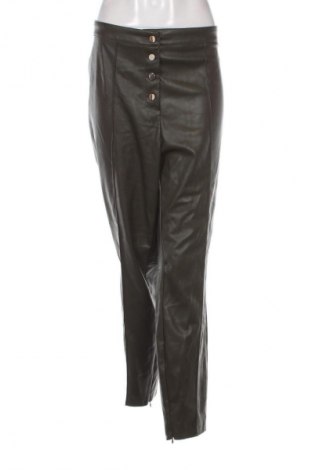 Damenhose Kiabi, Größe 3XL, Farbe Grün, Preis 9,99 €