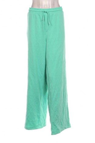 Дамски панталон Kiabi, Размер 3XL, Цвят Зелен, Цена 7,66 €