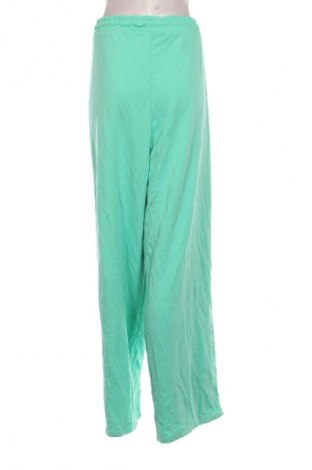 Дамски панталон Kiabi, Размер 3XL, Цвят Зелен, Цена 7,66 €