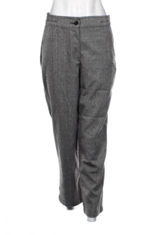 Damskie spodnie LC Waikiki, Rozmiar M, Kolor Kolorowy, Cena 133,96 zł