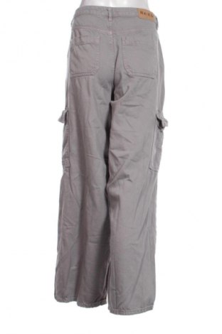 Női nadrág NA-KD, Méret L, Szín Szürke, Ár 8 678 Ft