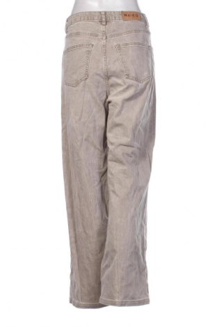 Pantaloni de femei NA-KD, Mărime M, Culoare Bej, Preț 109,48 Lei