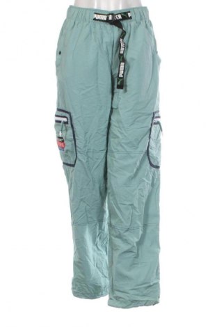 Γυναικείο παντελόνι PUMA, Μέγεθος S, Χρώμα Πράσινο, Τιμή 18,99 €